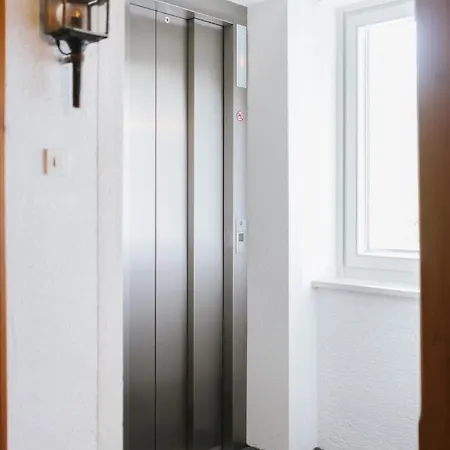 ソンホフ ホテル